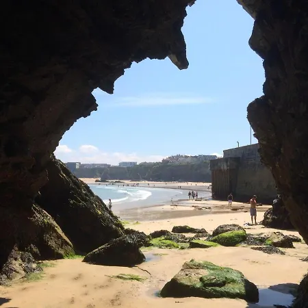 Palace Surf Hostel